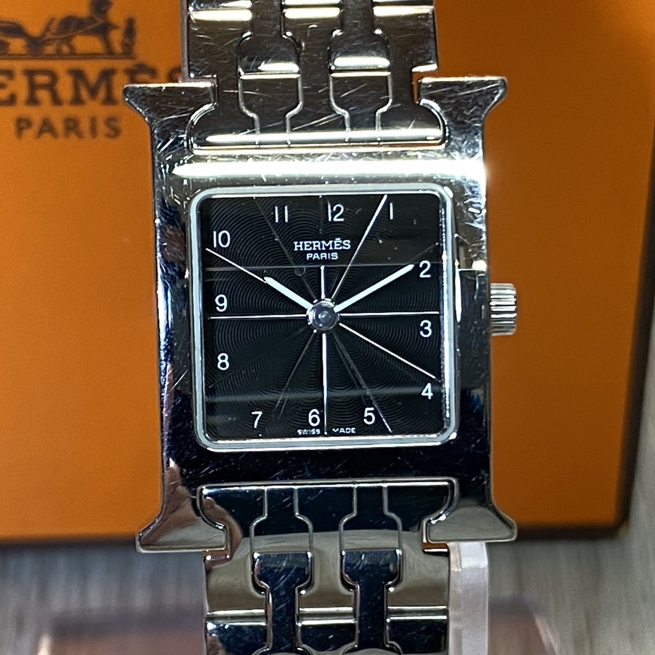 Hermès】 エルメス Hウォッチ HH1.201 レディース 腕時計 をご紹介し