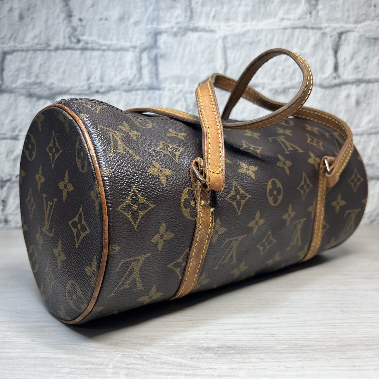 Louis Vuitton】Louis Vuitton ルイヴィトン モノグラム パピヨンPM 26