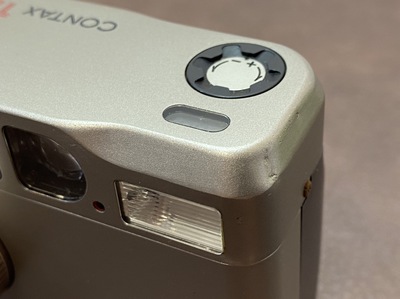 コンタックス】CONTAX T2 ワケあり品 買取価格をご紹介します