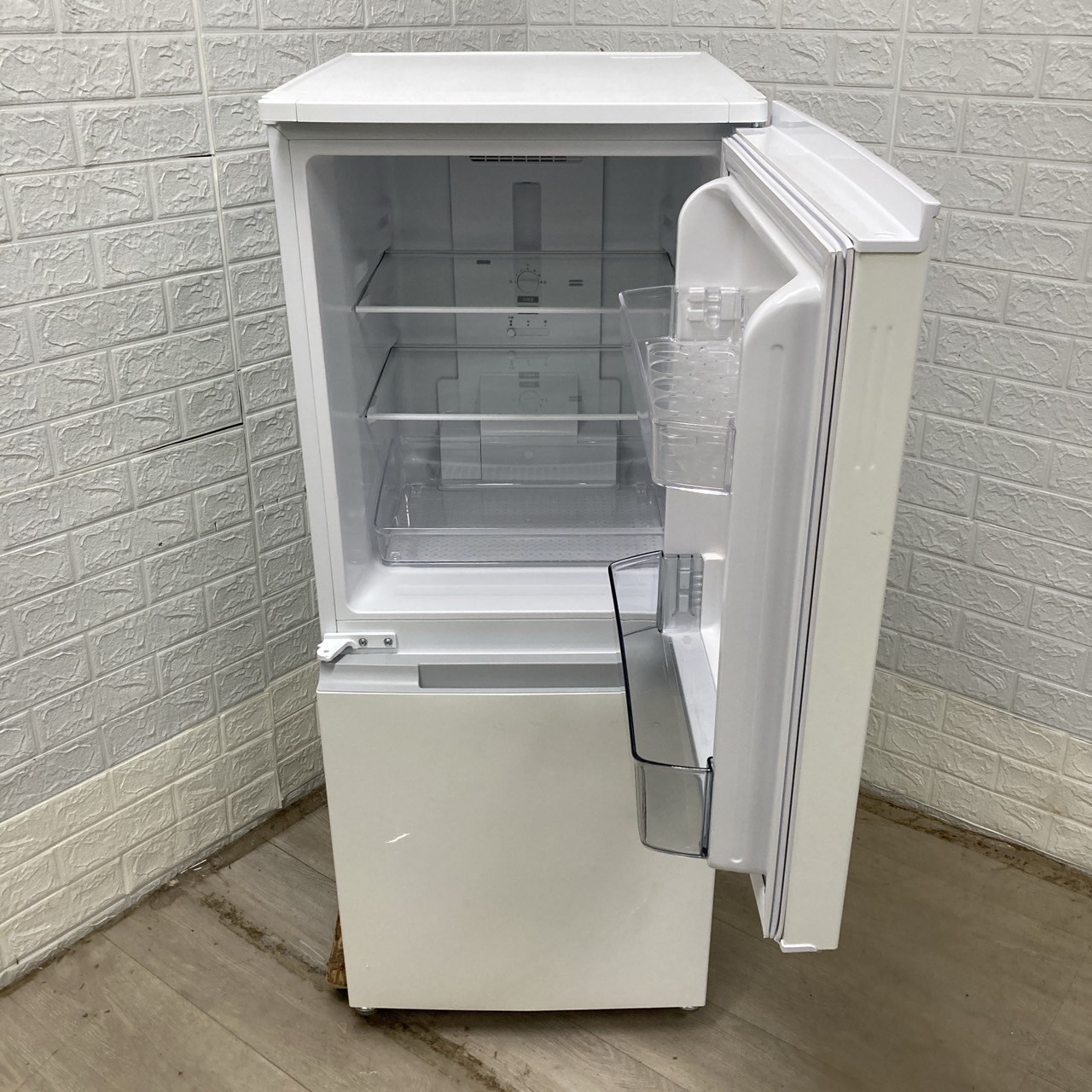 シャープ SJ-15E8-KW 2020年製 152L 冷蔵庫【全国発送対応】