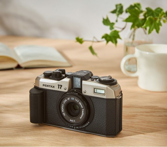 特長 | PENTAX 17 | 製品 | RICOH IMAGING