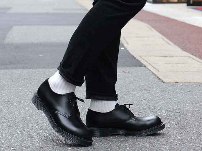 ジョージコックスAS 37Bブラックレザー／ROCK SHOES COMPANY