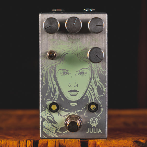 Walrus Audio Julia Analog Chorus/Vibrato V2, Platinum Edition w/Box -