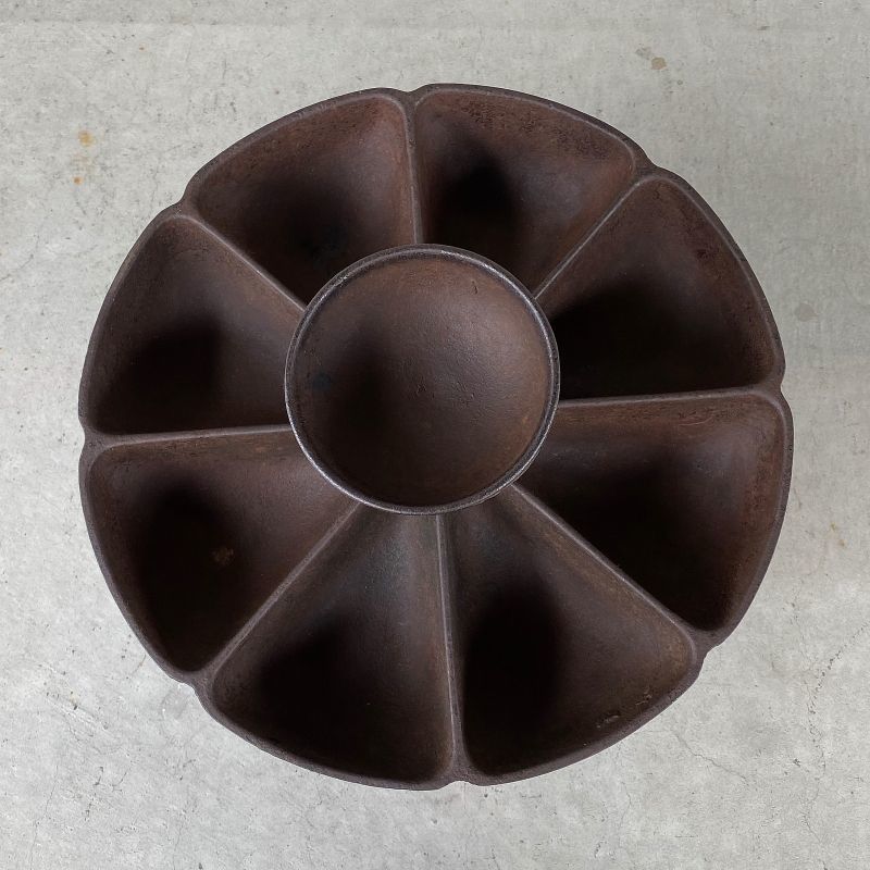 VINTAGE NAIL CUP ヴィンテージ ネイルカップ / キャストアイアン