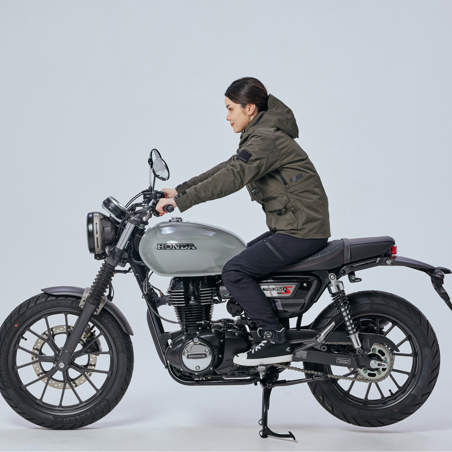 W*ン様 RSタイチ　ライティングジャケットRSJ330 胸部プロテクター付き Amazon | RSタイチ(RS TAICHI) バイクウェア ライディングジャケット