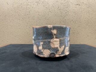 若尾 利貞 作『鼠志野 茶碗』をお譲り頂きました。 ｜骨董品買取 緑和堂