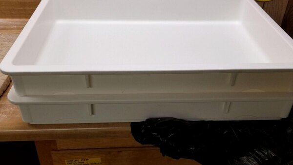 Cambro White Pizza Dough Proofing Box (18