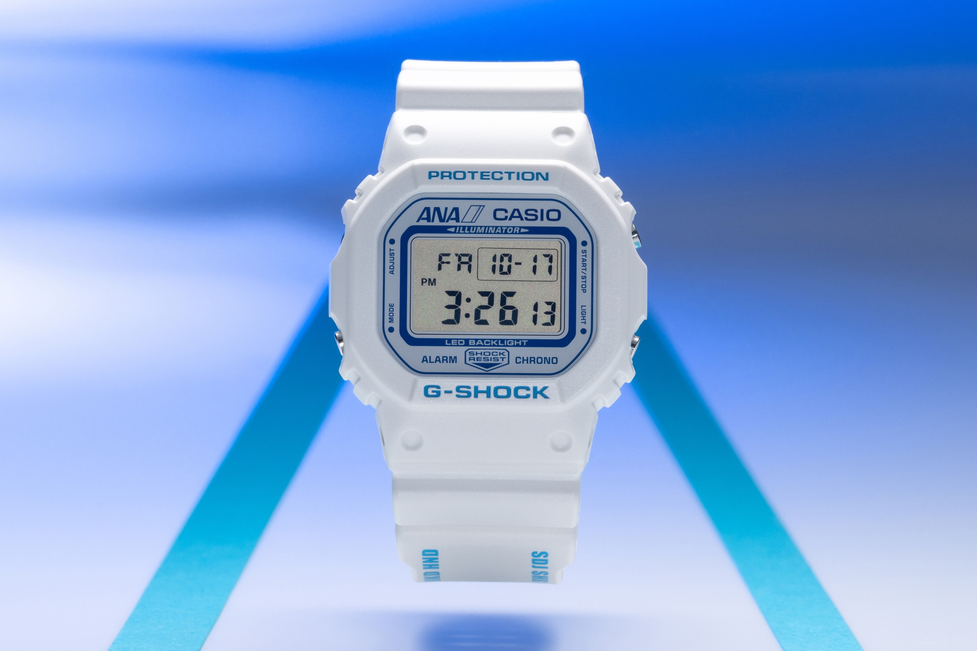 G-SHOCK×ANA、ブルーが映えるホワイトの限定モデル - Impress Watch