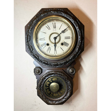 昔懐かしいアンティーク柱時計をお届け|WATERBURY