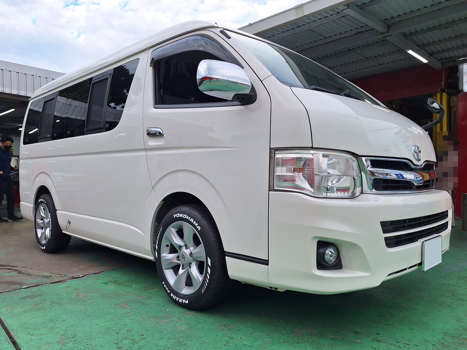 トヨタ ハイエース ランドクルーザープラド純正ホイール 17×7.5J