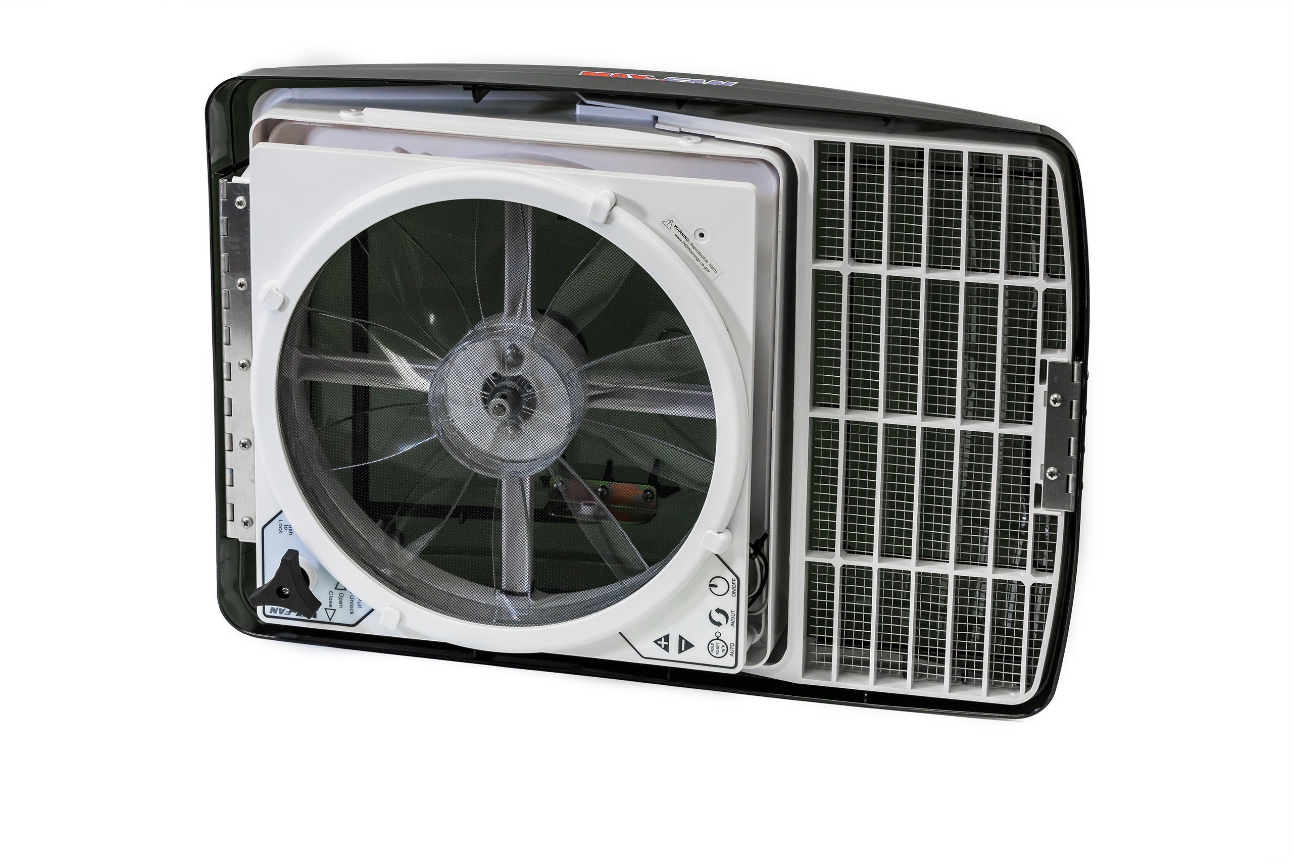 Maxxfan Deluxe 7500K - Wilderness Vans