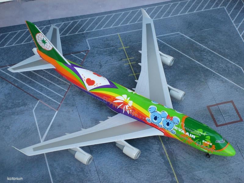 Wings900 - 1:200 Risesoon EVA Air Boeing 747-400 Koala Festival