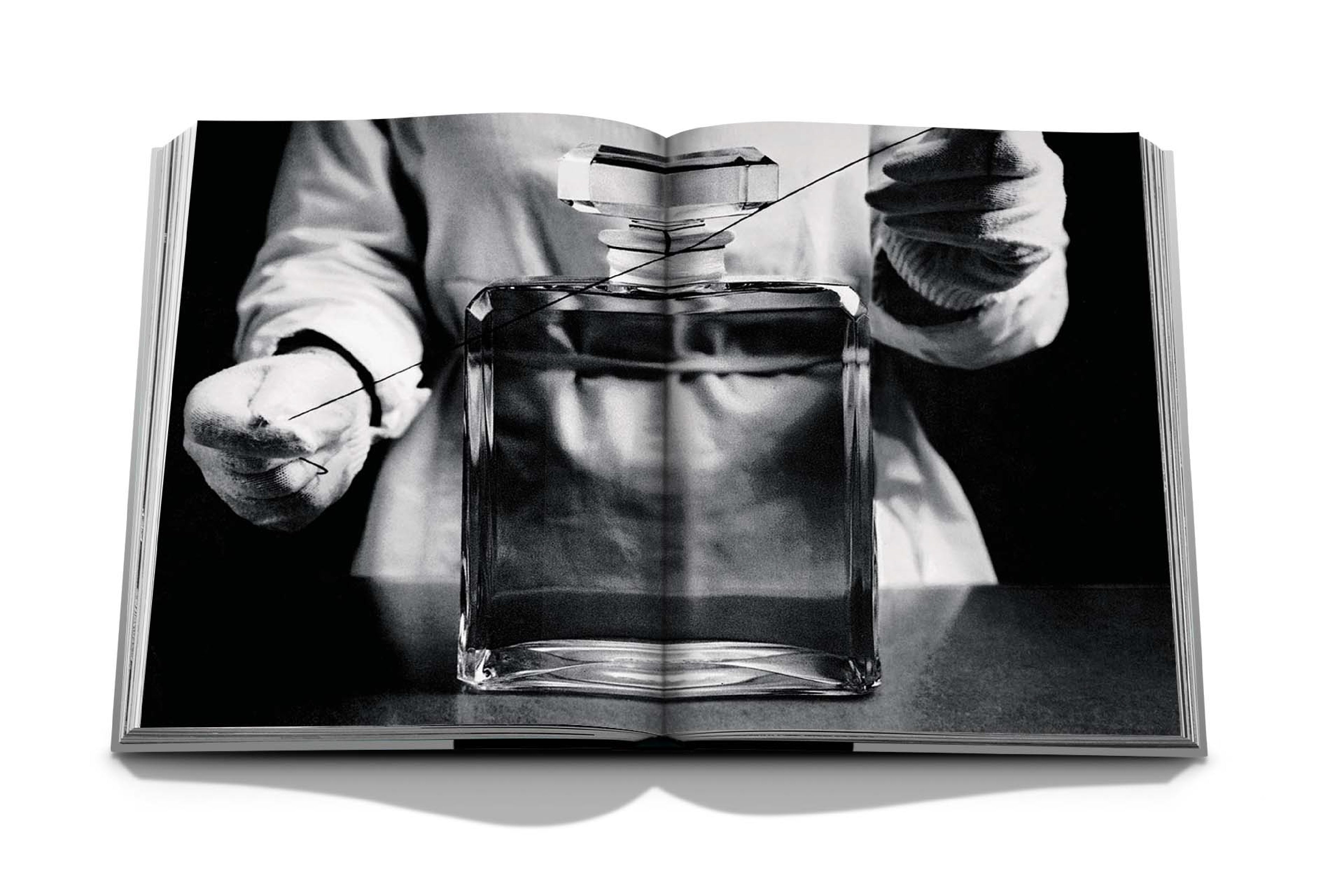 ASSOULINE Chanel 3-Book Slipcase – Wynn at Home