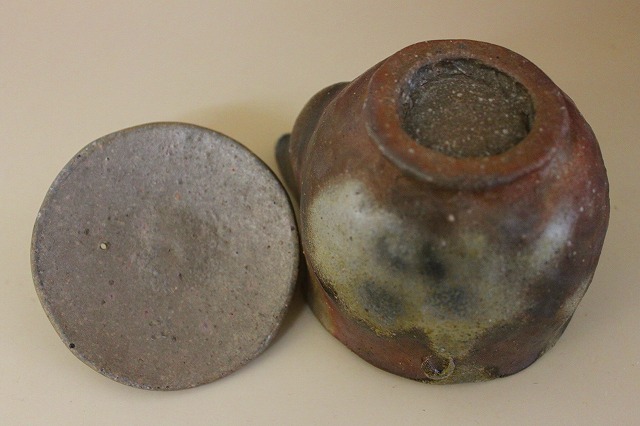 御幡康照作 備前焼 手びねり宝瓶 備前焼陶吉は人間国宝作品から現代