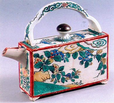 学芸の小部屋 -戸栗美術館-