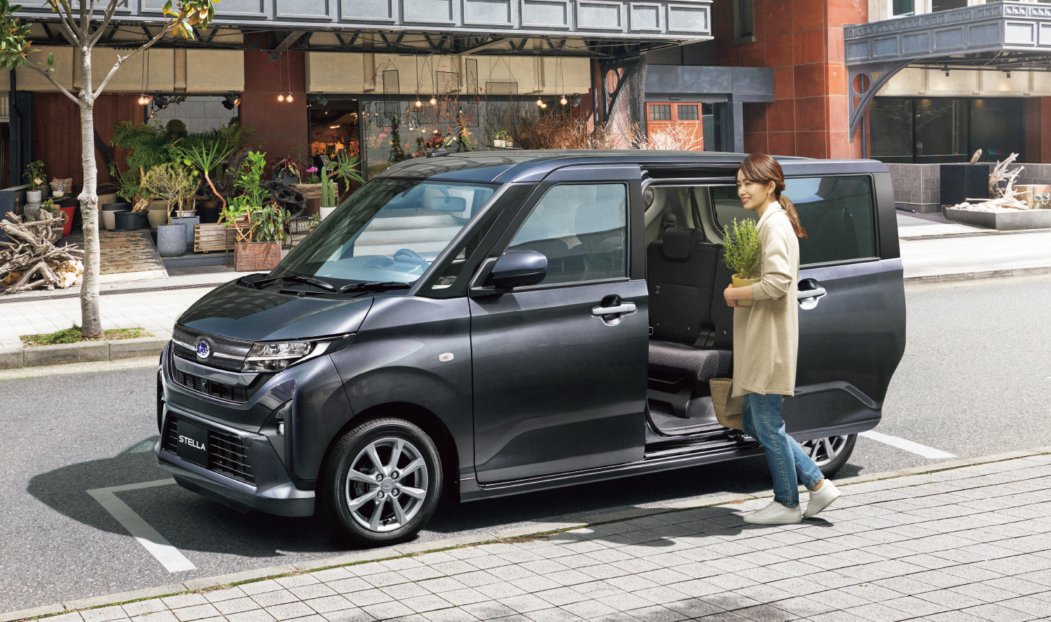 STELLA ｜新車・試乗車情報｜東京スバル株式会社