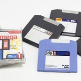 次世代フロッピーディスクとして有望視されていた「Zip」（100MB、1994