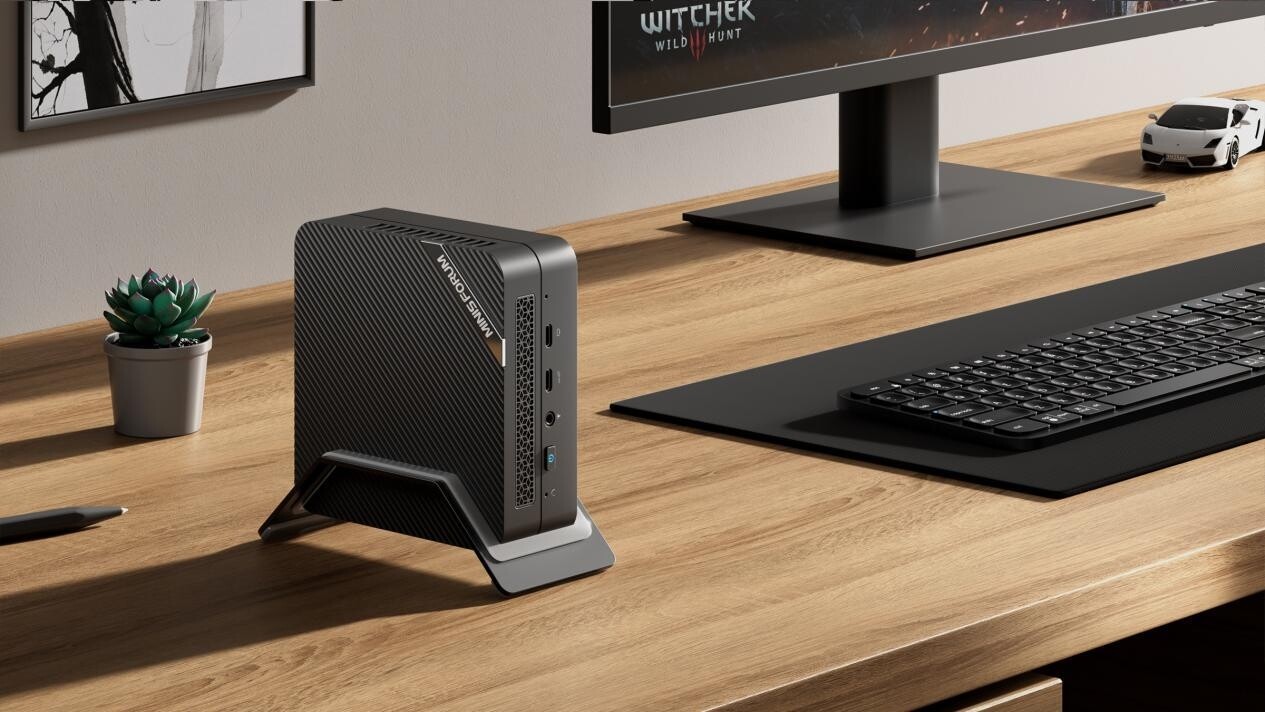 MINISFORUM Unveils the New Venus Series Mini PC UM560XT with Ryzen