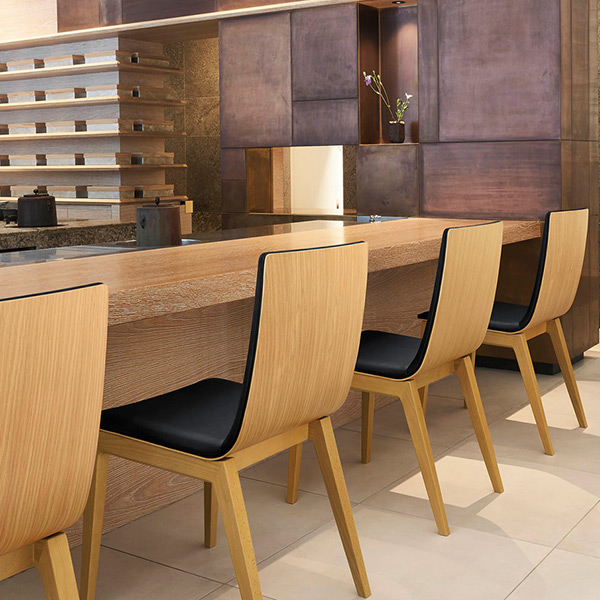 タスト 木製椅子 クレス（CRES）｜店舗家具ピースワーク