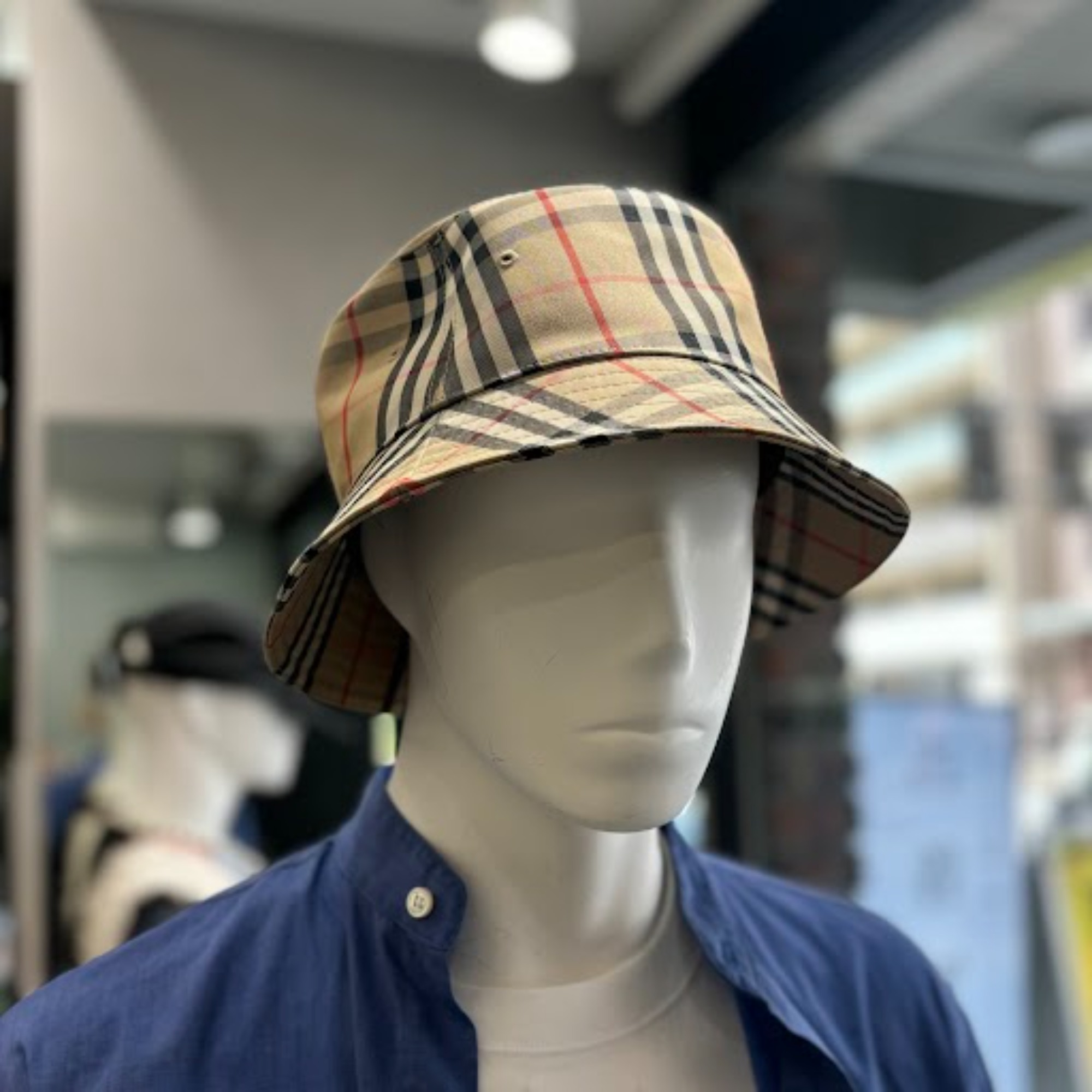 BURBERRY LONDON /バーバリーロンドン】より【バケットハット 】を買取