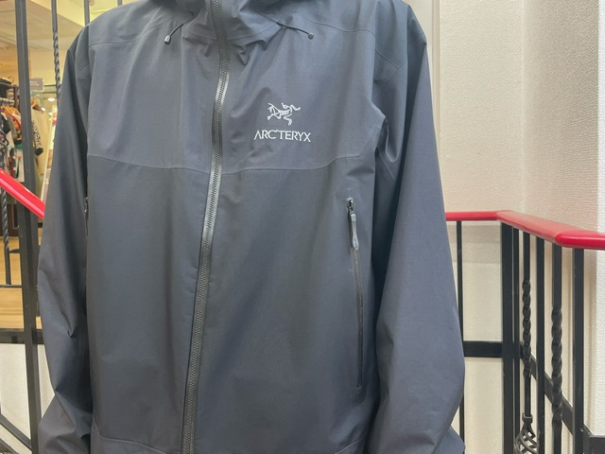 ARC'TERYX/アークテリクス】の、ベータSLハイブリッドジャケットが買取