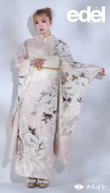 Edel×ゆい小池（ゆいちゃみ）”の振袖-ピンク｜成人記念の新作振袖ご