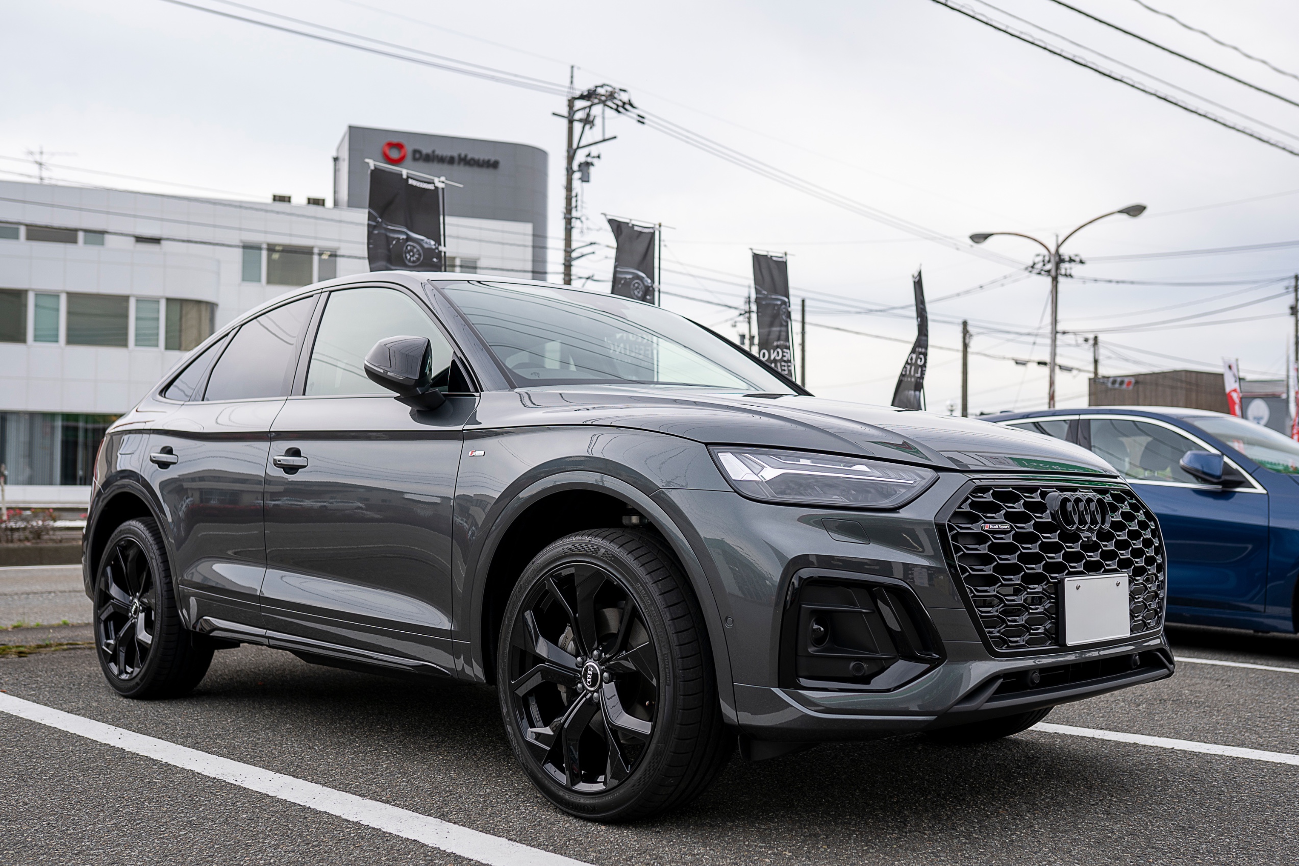 audi Q5 FY に アイバッハ ダウンサス | 店舗おススメ情報 | タイヤ館