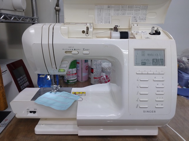 シンガー コンピューターミシン本体 9700superDX 文字縫い可能!②