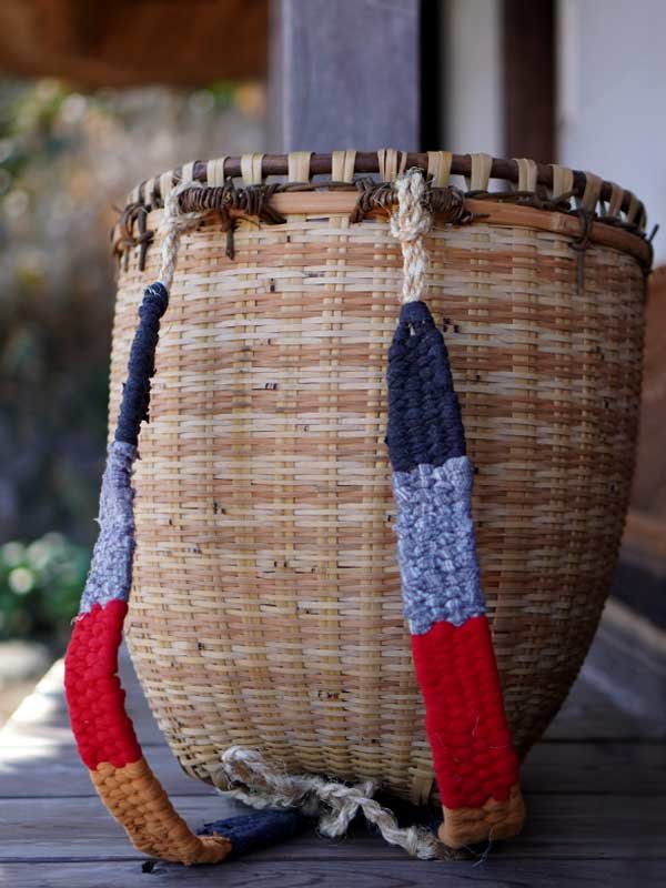 かけテボと呼ばれる背負い籠 - 竹虎四代目がゆく！