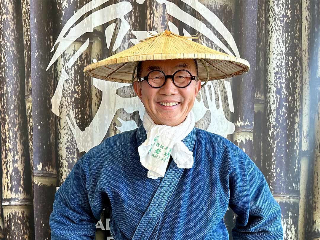 驚愕の特大菅笠 - 竹虎四代目がゆく！