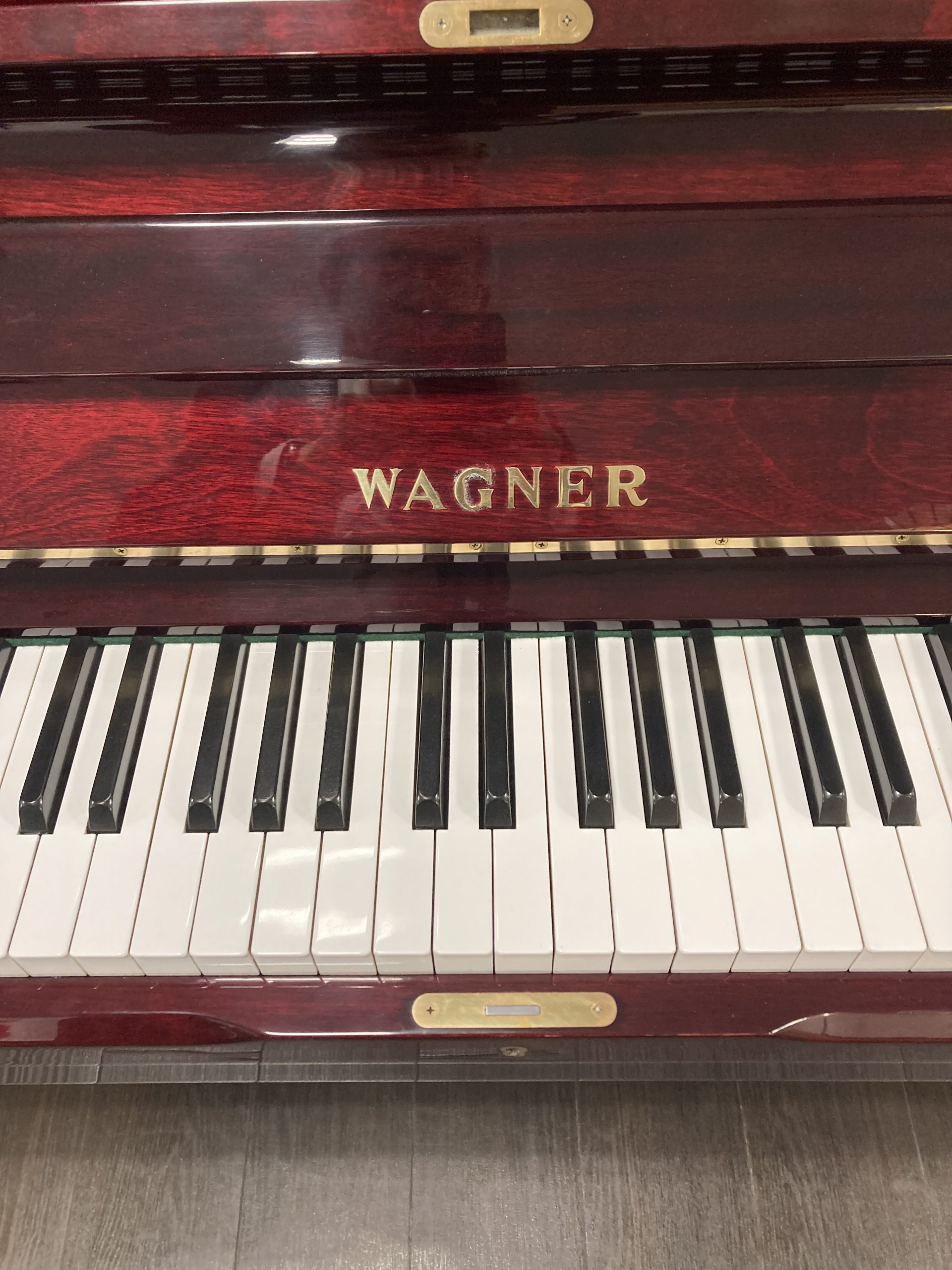 ワグナー W3 - 株式会社 玉田ピアノ商会