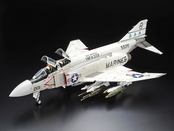 タミヤ 1/32 エアークラフトシリーズ マクダネル・ダグラス F-4J
