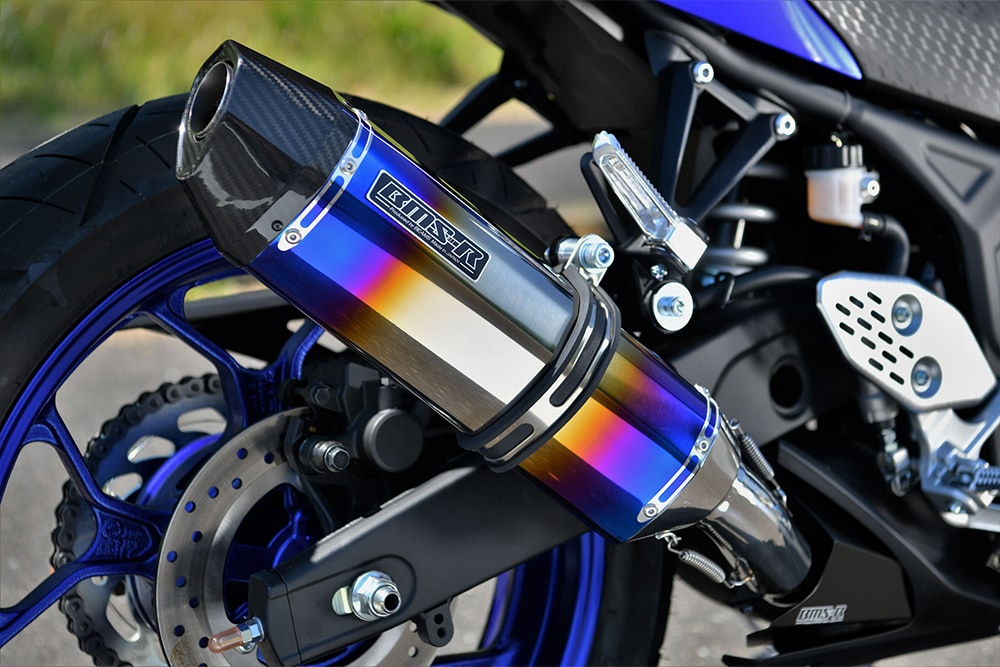 BEAMSからYZF-R25用スリップオンマフラー4製品が登場 - バイクニュース