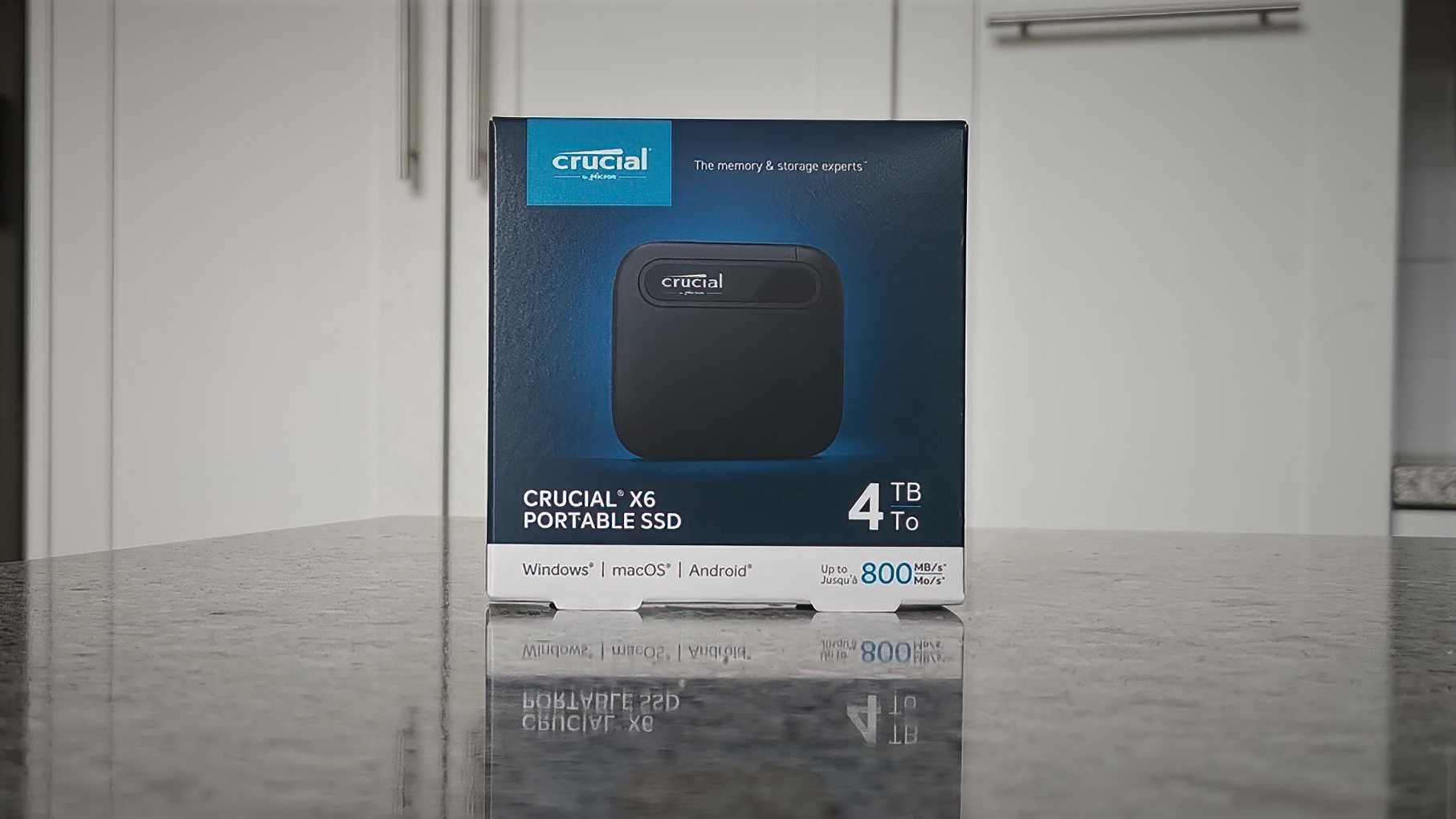 Crucial X6 4TB Portable SSD Review - High Speed 4TB Portable SSD