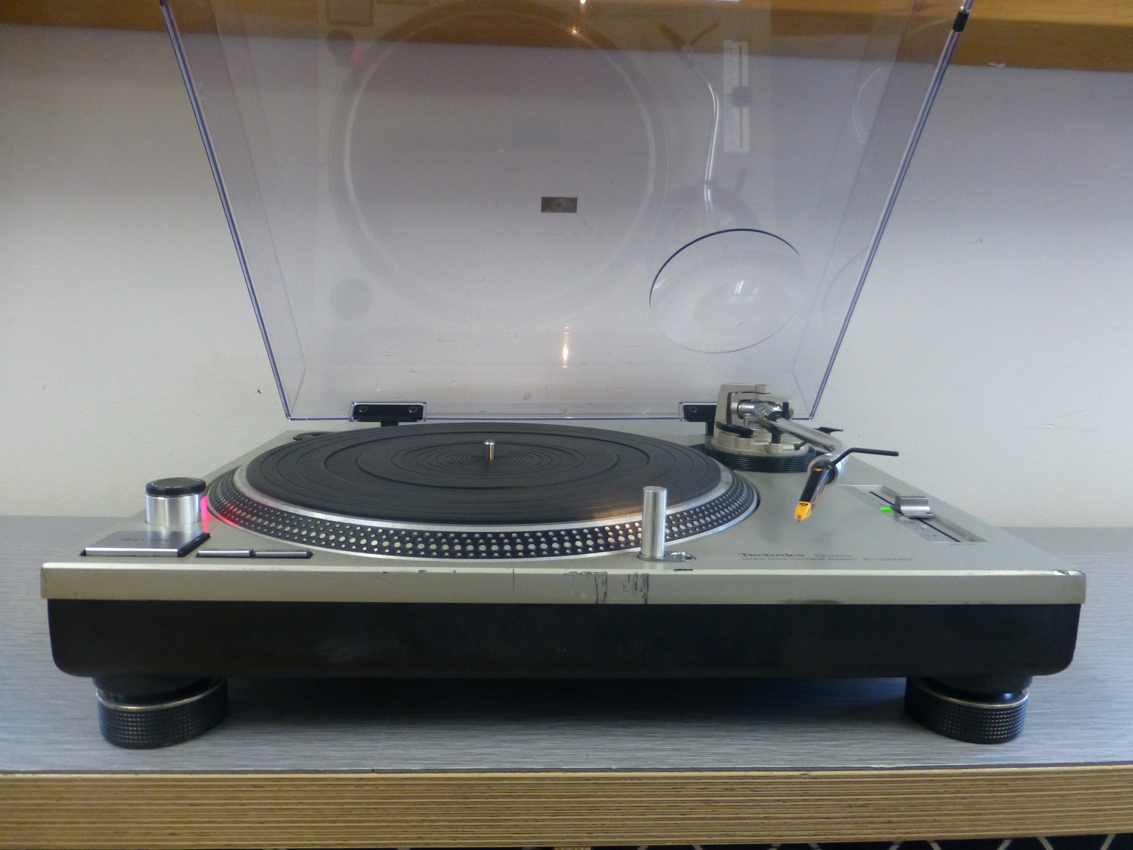 Technics SL-1200 MKII with Ortofon Concorde Cartridge – The