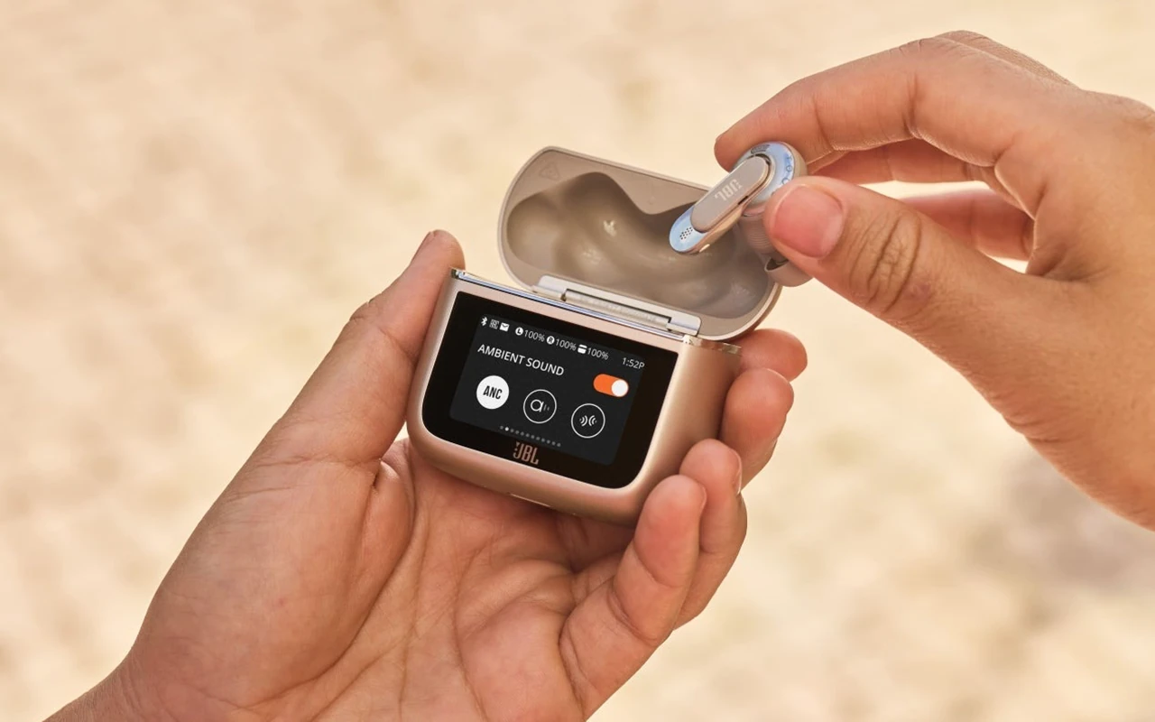 JBL TOUR PRO 3』新発売、ハイレゾ対応イヤホンのスペック・価格を