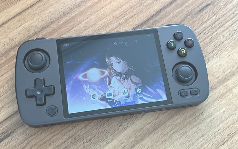 ANBERNIC RG405M』レビュー | スマホゲーからレトロゲーまで快適に