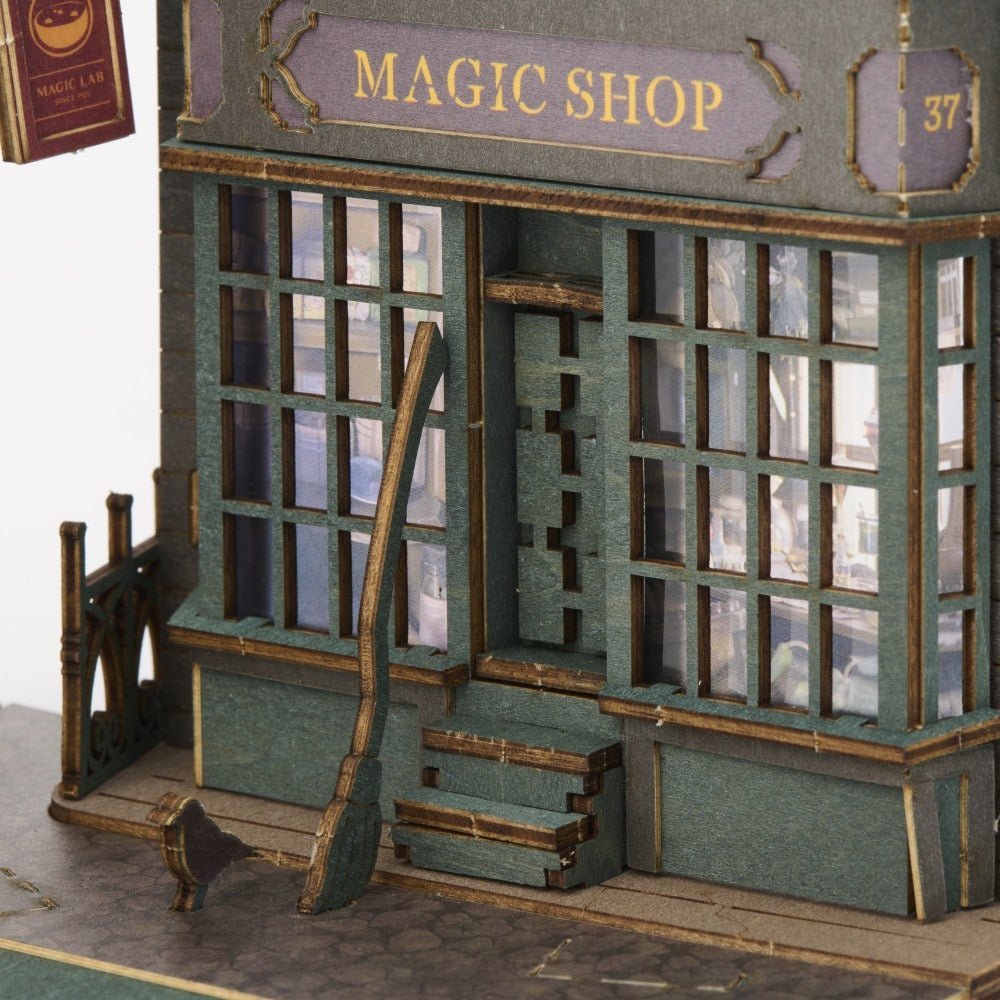 TGB03S マジックハウス