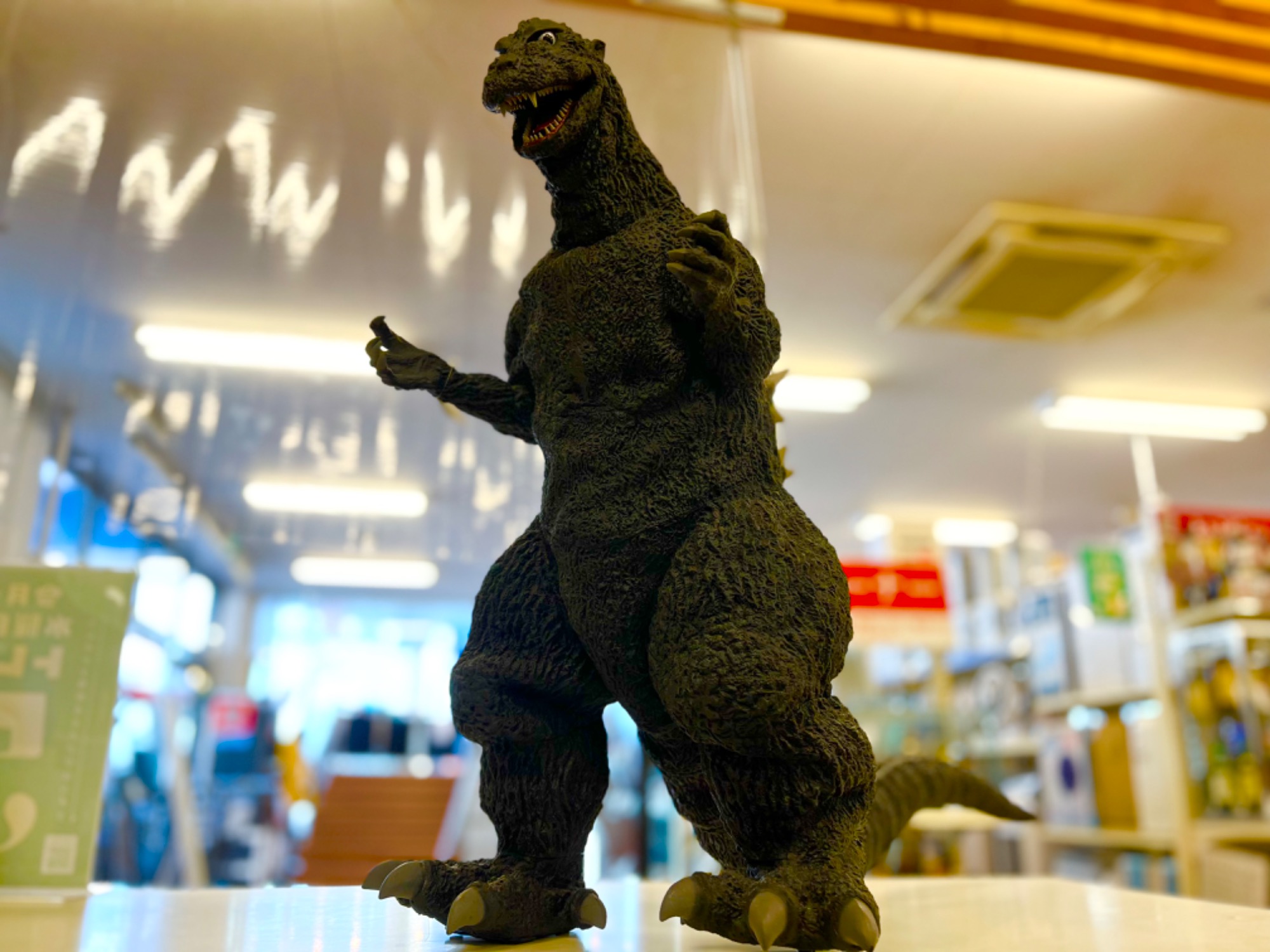 ゴジラ襲来！！デアゴスティーニ ゴジラをつくる 完成品入荷いたしまし