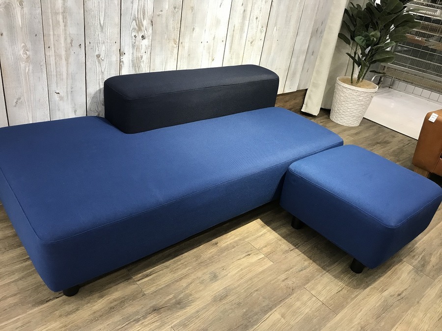 無印良品】オットマン付きのソファベンチが入荷しました！人気のブルー