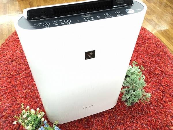 2017年製！未使用！SHARP 加湿機能付空気清浄機が入荷しました