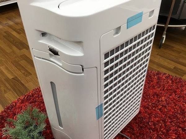 2017年製！未使用！SHARP 加湿機能付空気清浄機が入荷しました