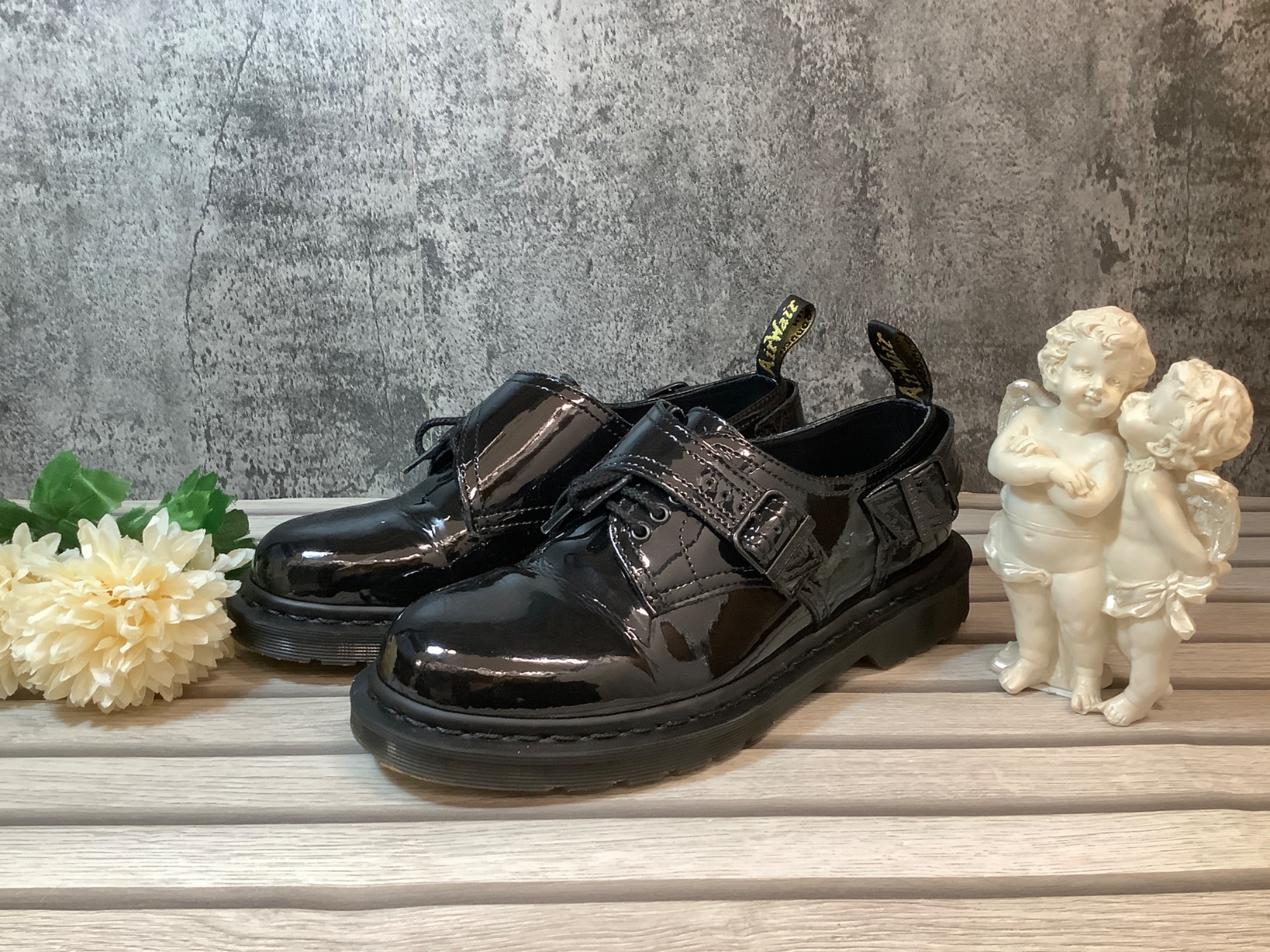 Dr.Martens エナメルシューズ ブラック 新入荷！】Dr.Martens