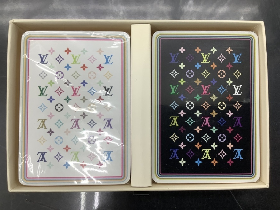 LOUIS VUITTON/ルイヴィトン】ノベルティトランプ モノグラム・マルチ