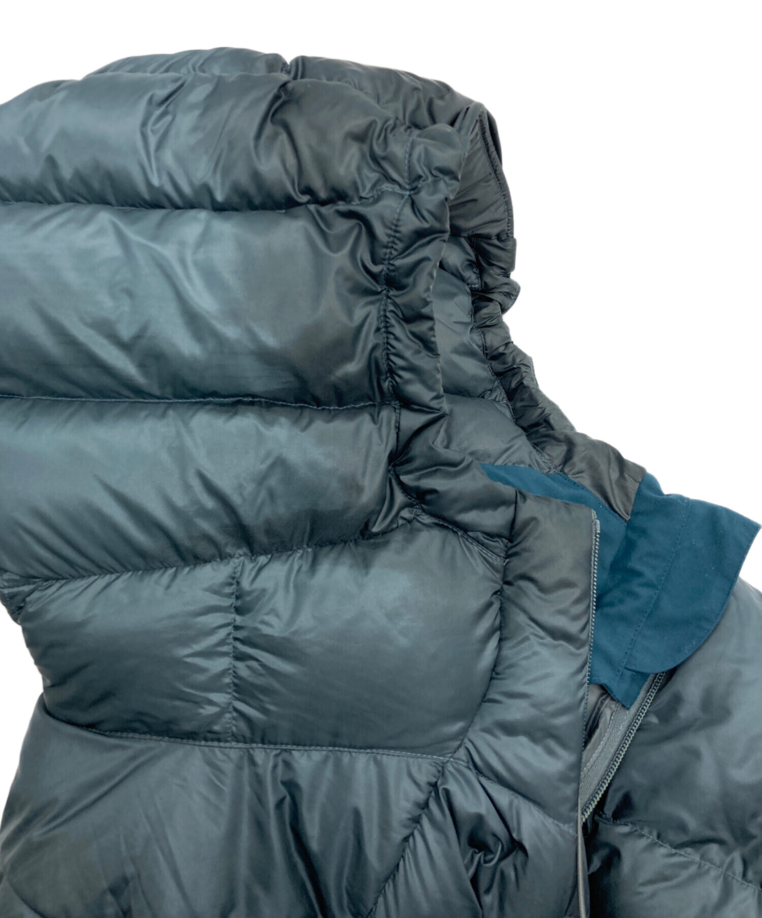 中古・古着通販】mont-bell (モンベル) ライトアルパインダウン グレー