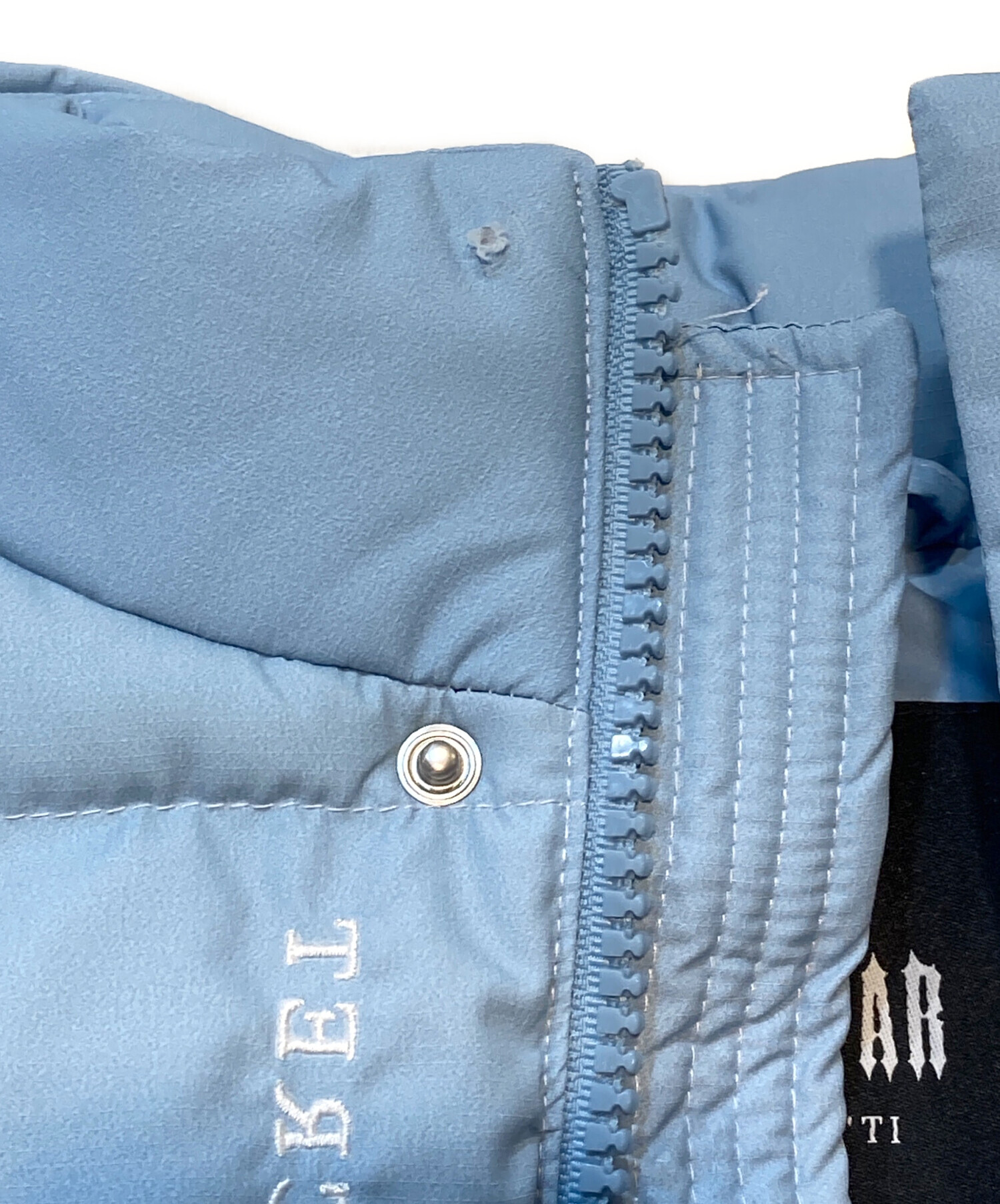 中古・古着通販】trapstar (トラップスター) 中綿ベスト スカイブルー