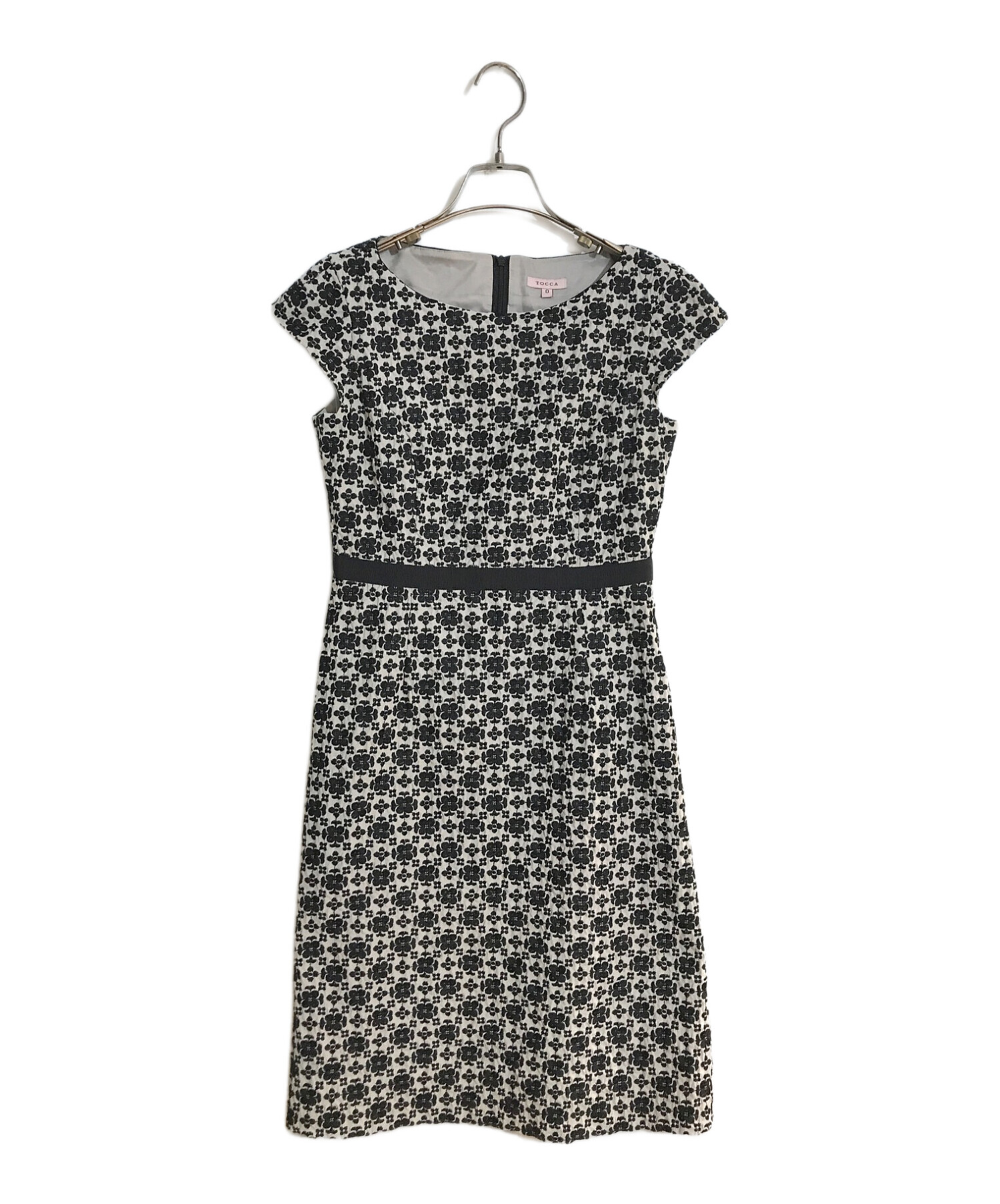 中古・古着通販】TOCCA (トッカ) フラワー刺繍ワンピース ブラック