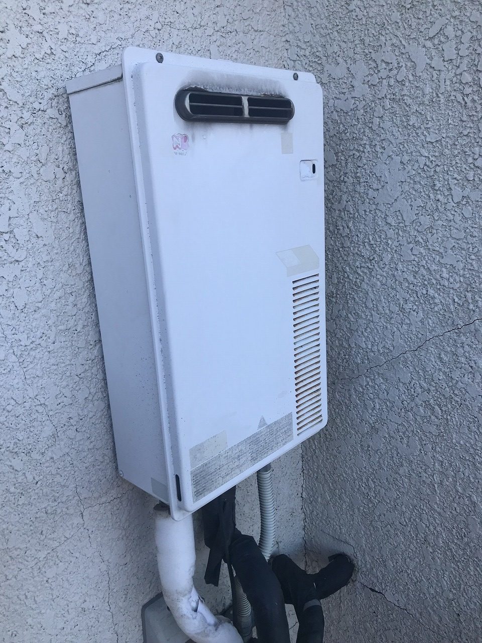 GQ-2039WS-T-1 - 扉内設置（丸排気） | ノーリツ | ガス給湯器交換なら