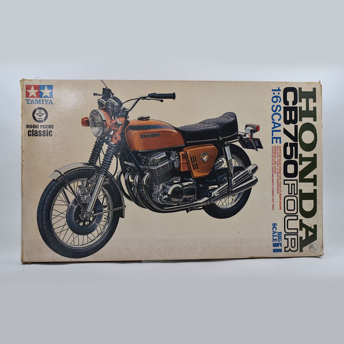 Tamiya HONDA CB750 FOUR 1/6 Scale VINTAGE