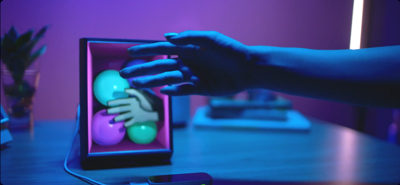 Looking Glass Portrait | 3D表示 光線再生型 小型ディスプレイ | 海外